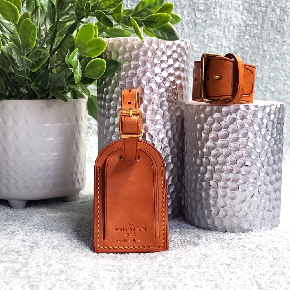 L.V. Vachetta Leather Luggage Tag & Poignant Bundle